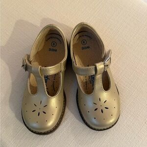 FootMates Gold T-Bar Kids Dress Shoes